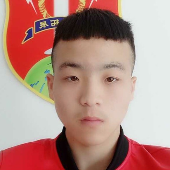 曹红的照片