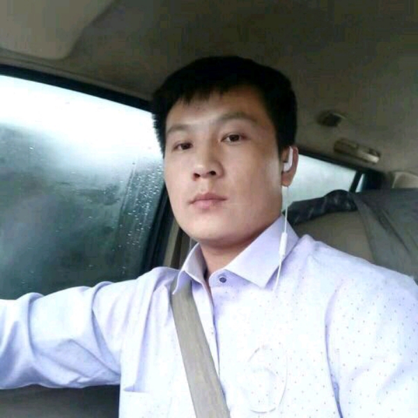 无辜路灯的照片