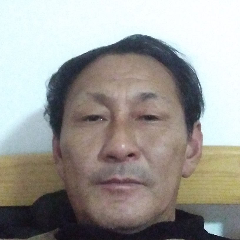 羞涩宝马余从云的照片