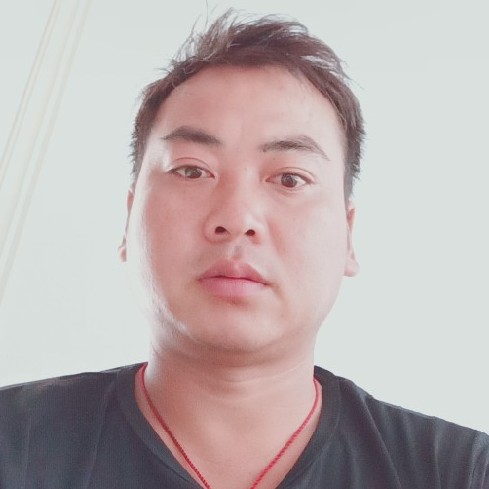 五百万田华维的照片