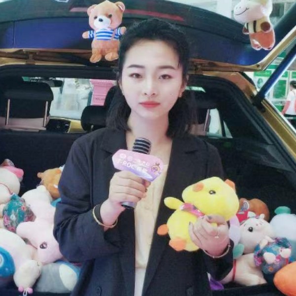 水蜜桃味的娜娜酱的照片