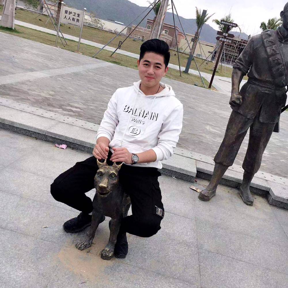 郑小涛哥哥的照片