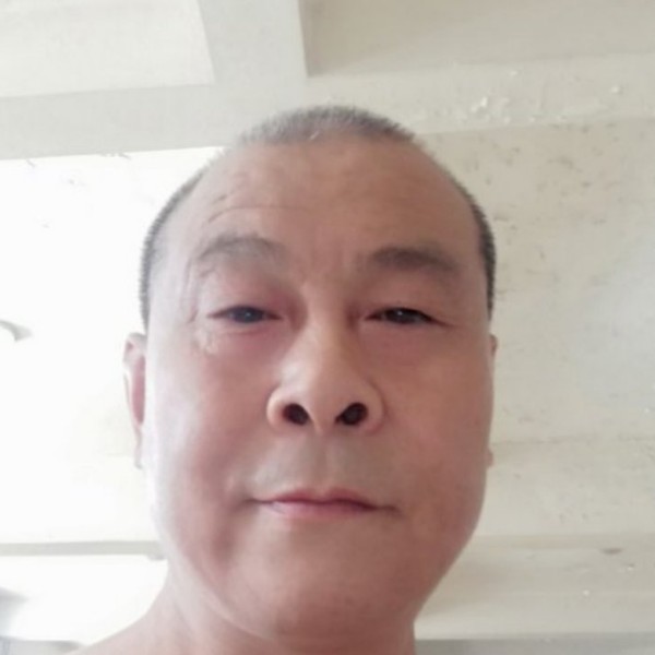 水蜜桃还孤單的照片
