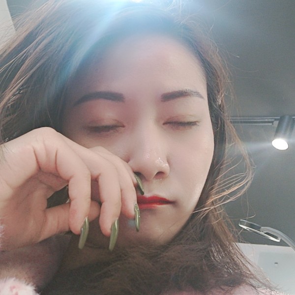 怕黑的蘩藜的照片