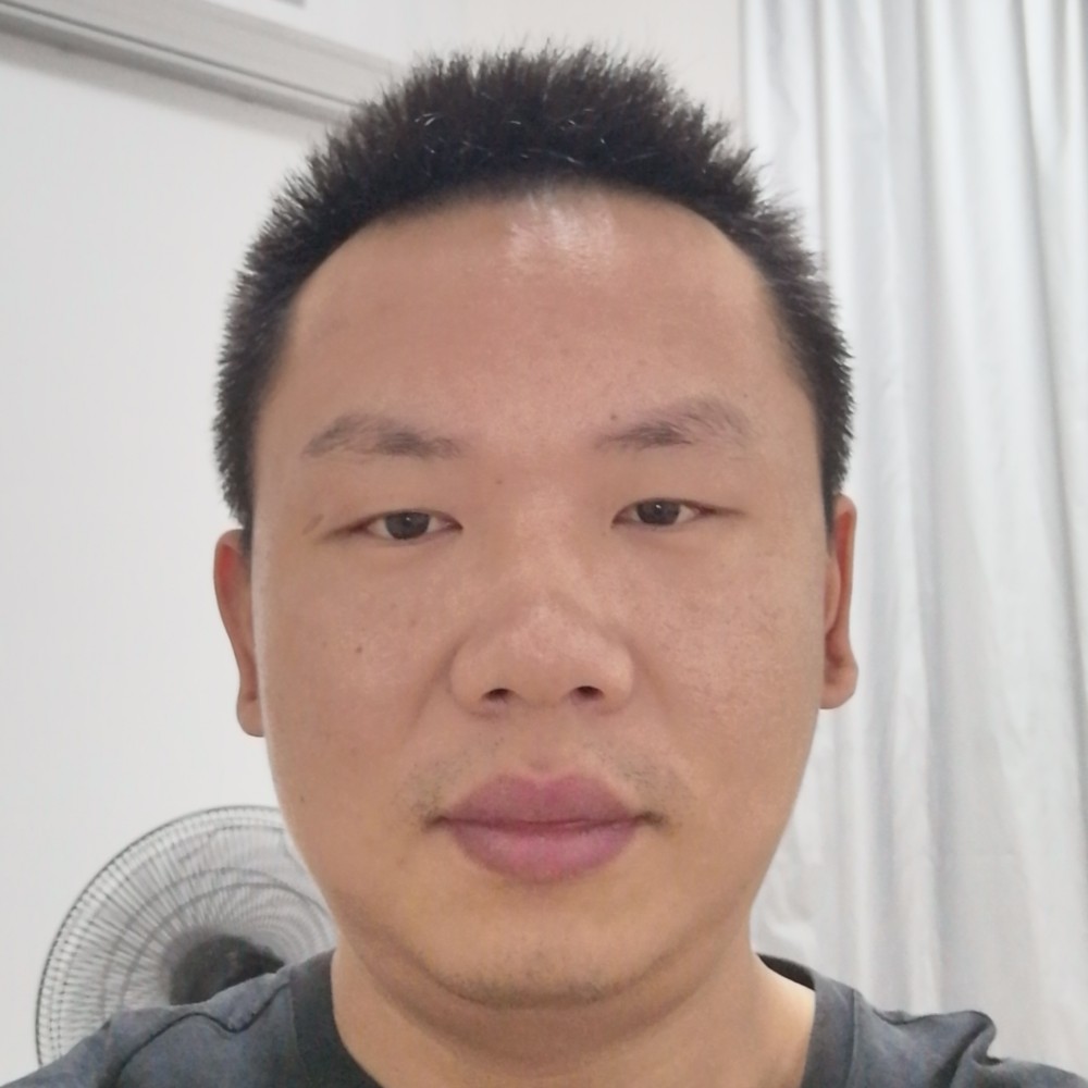 忧郁小熊猫的照片