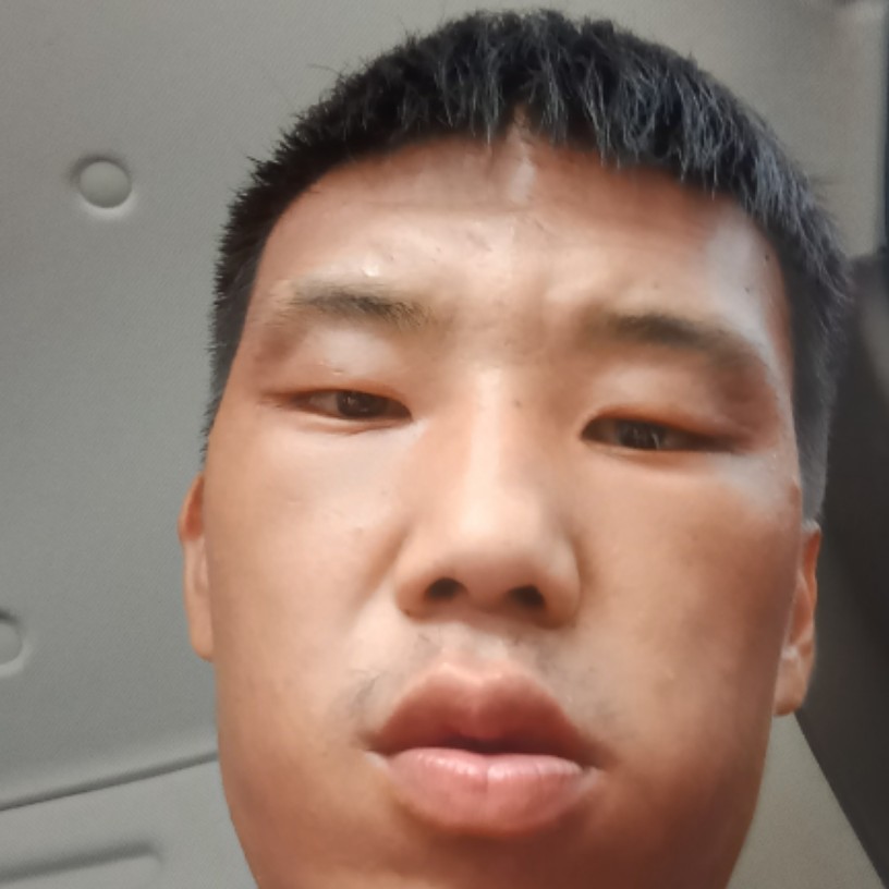 典雅爱陌颜的照片