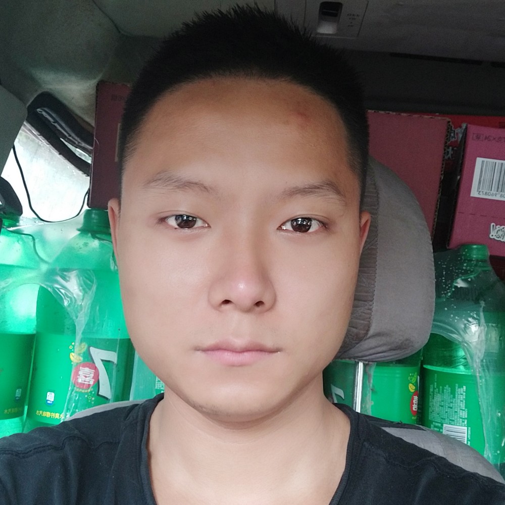 激昂等待舒荷的照片