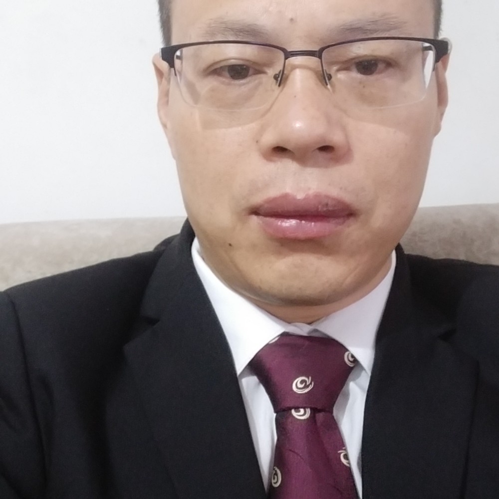 大山的人的照片