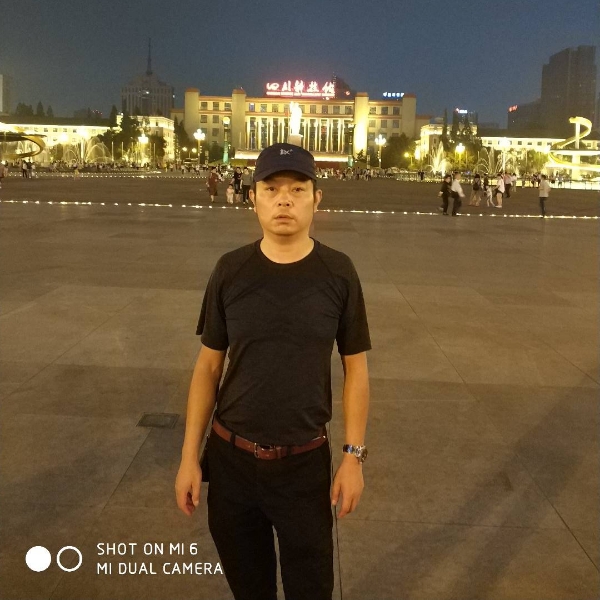 凌云维克的照片