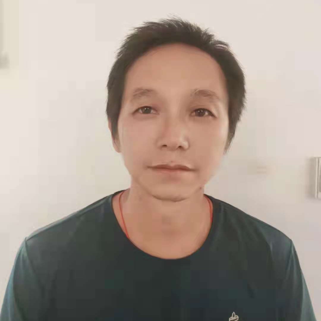 绵密和黑夜的照片
