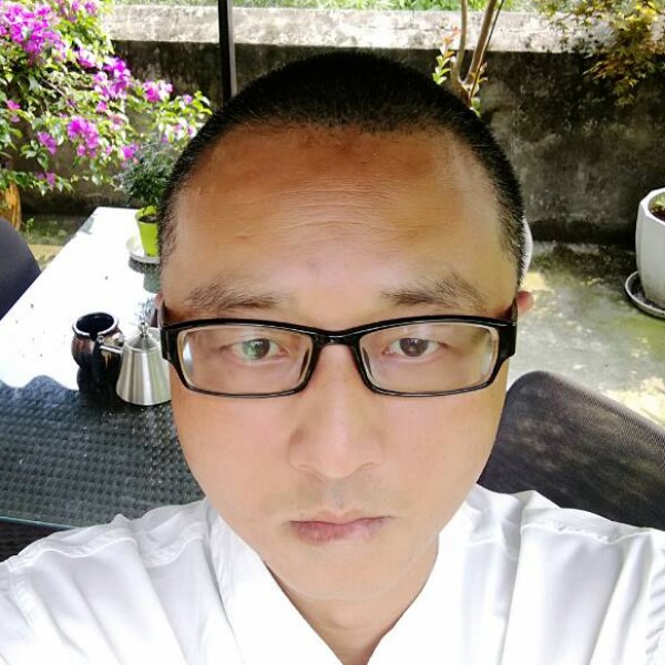 数据线与温柔的照片