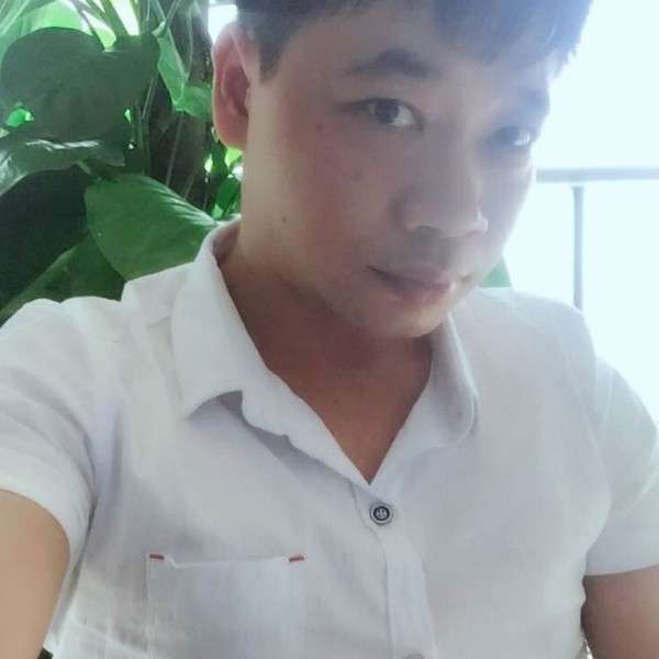 卢.的照片