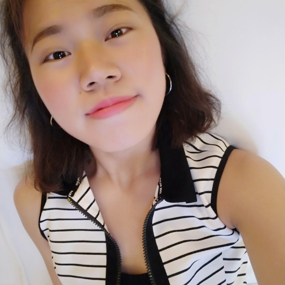 小代代的大世界。的照片