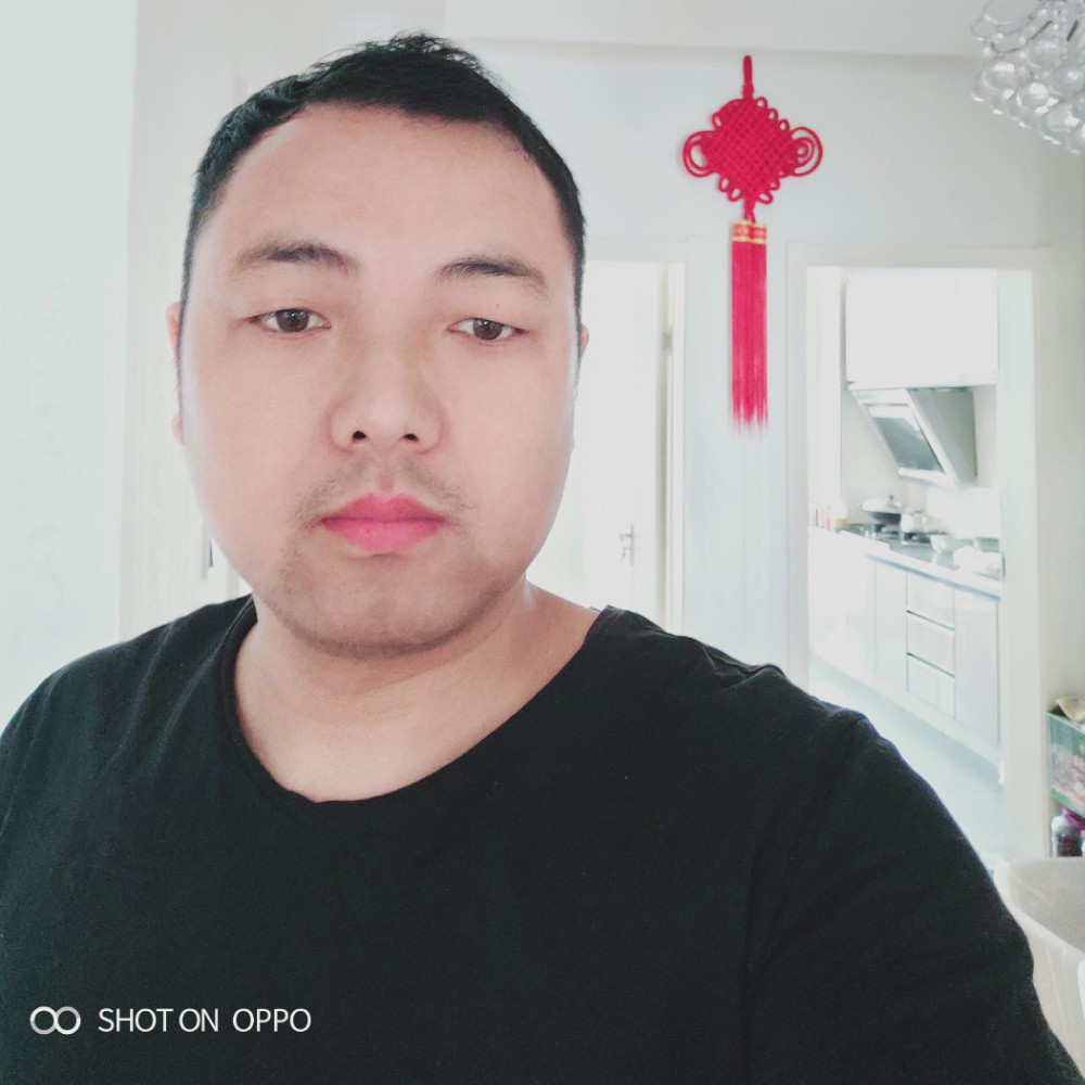 魔幻泪了洛尘的照片