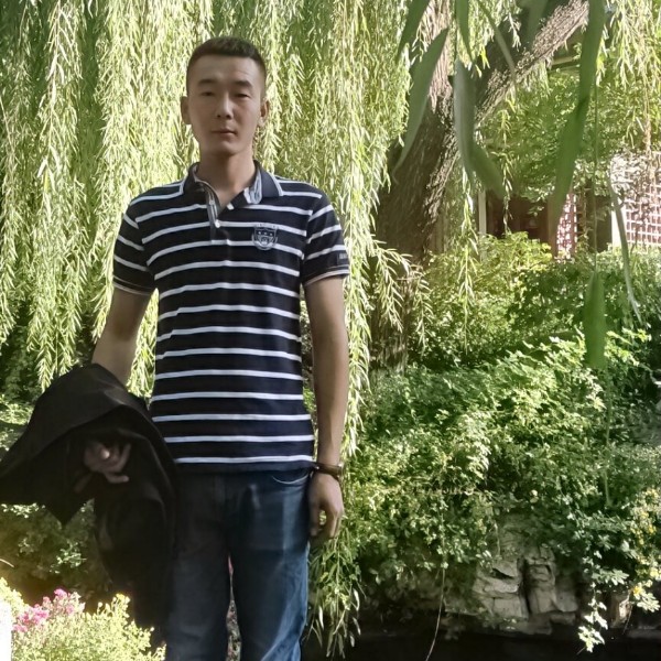 齐广军的照片