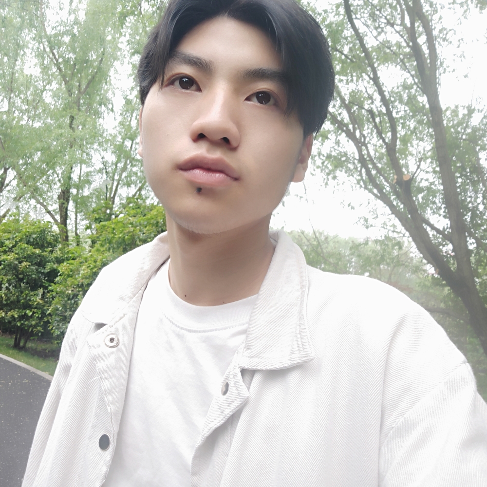 小破孩哦的照片