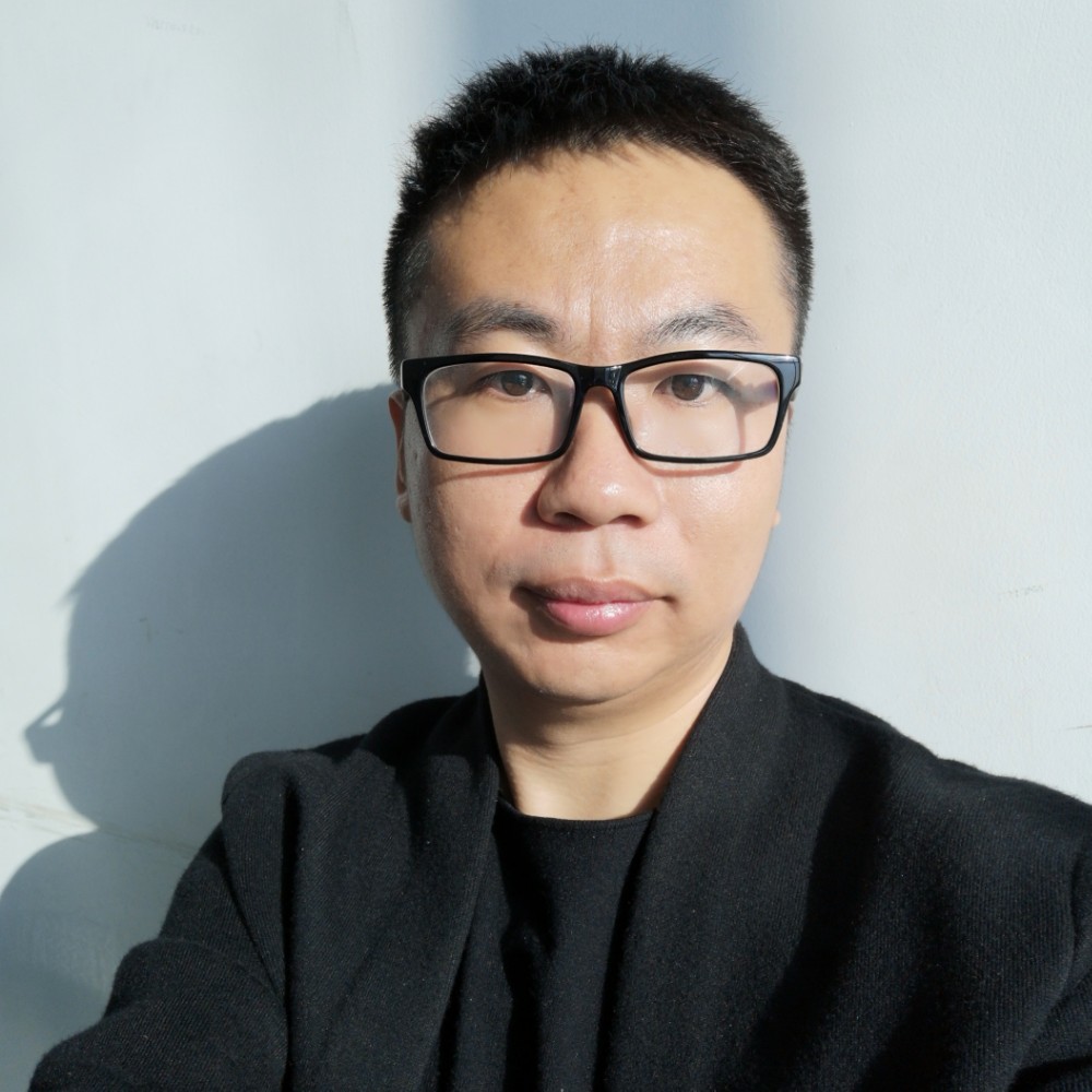 系主任的照片