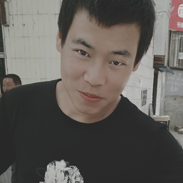 陌生人lo的照片