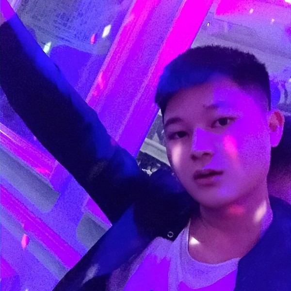 久绊梦醒的照片