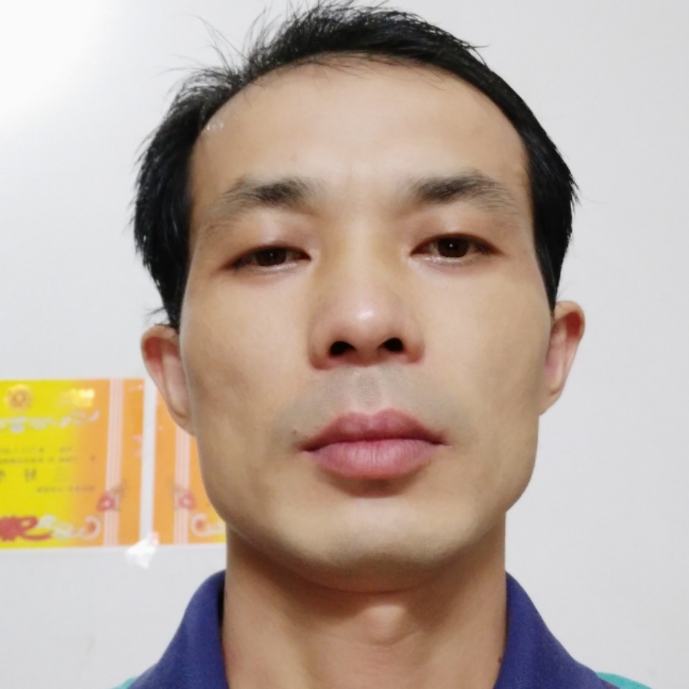 儒雅花生的照片