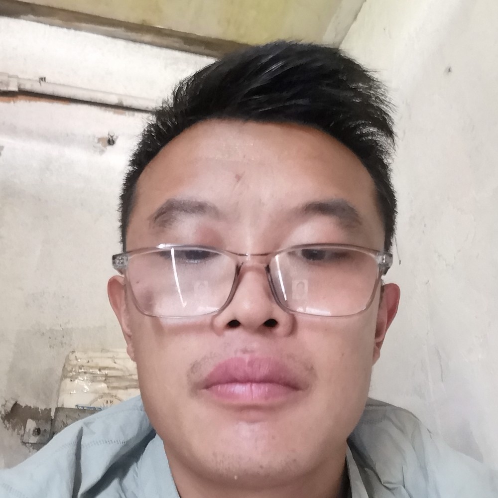 柔弱挽手外套的照片