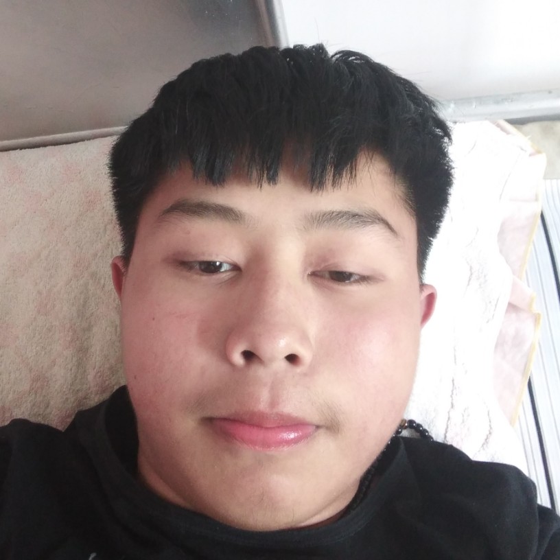 镜子和单身的照片
