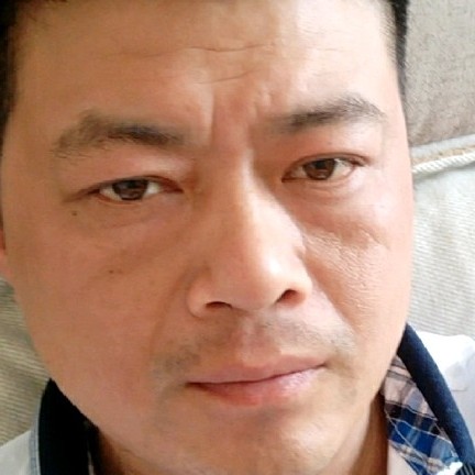 王其林的照片