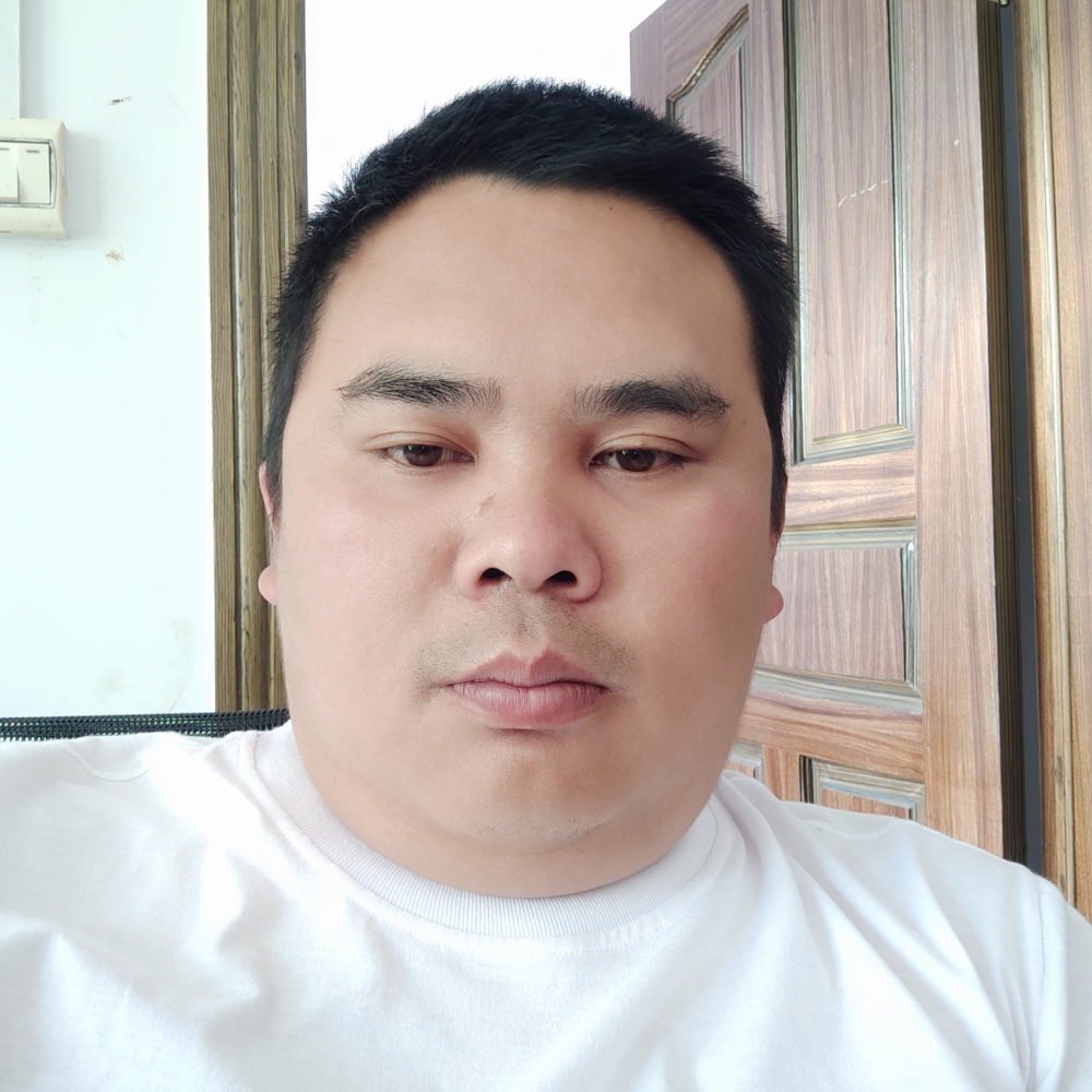 执着打小蚂蚁的照片