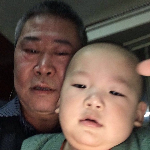 睫毛相许纯情的照片