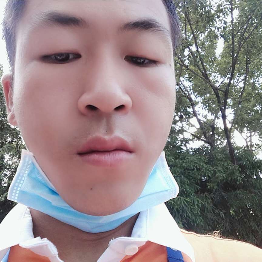 初妆凝眸纯情的照片