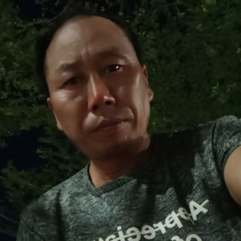 东方犀牛的照片