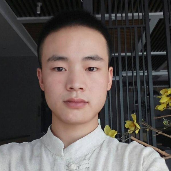 发嗲鸡的照片