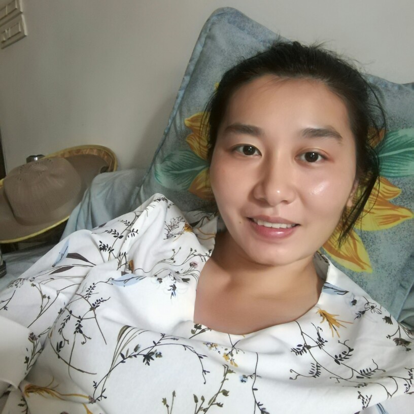 忧郁项链的照片