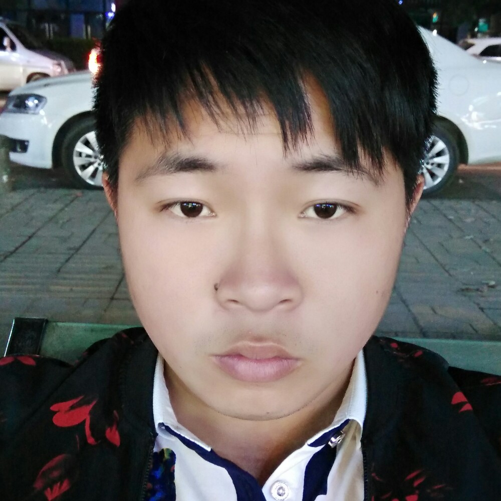 纯情的白云的照片