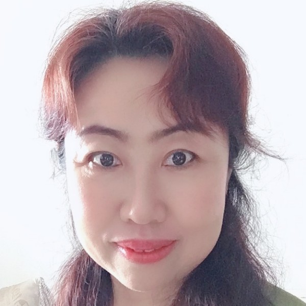 听话蹁跹鲜花的照片
