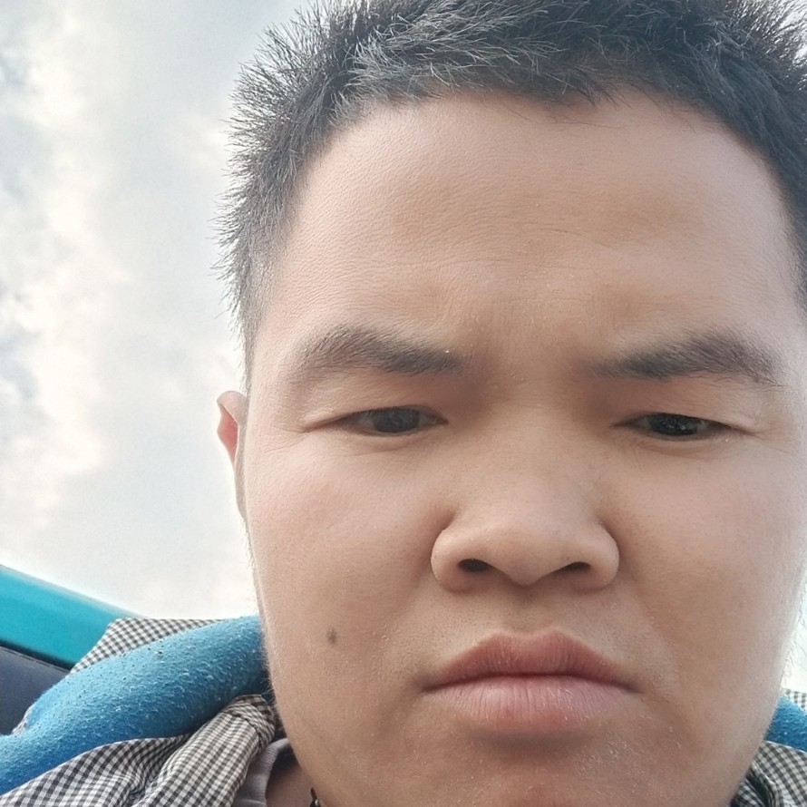 典雅踢夏天的照片