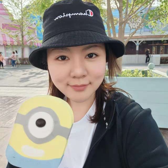 赵梓妤的照片