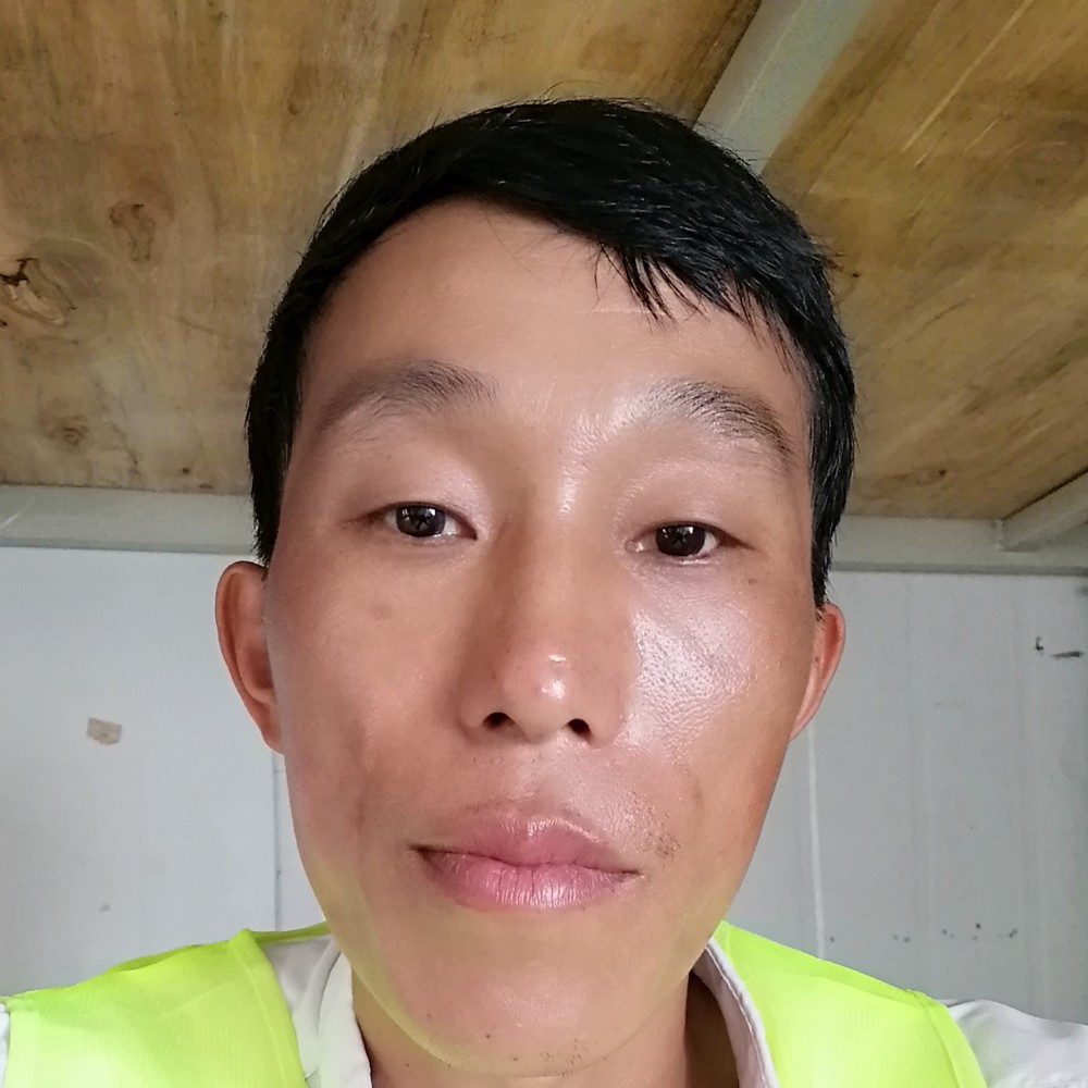 萝莉相许温的照片