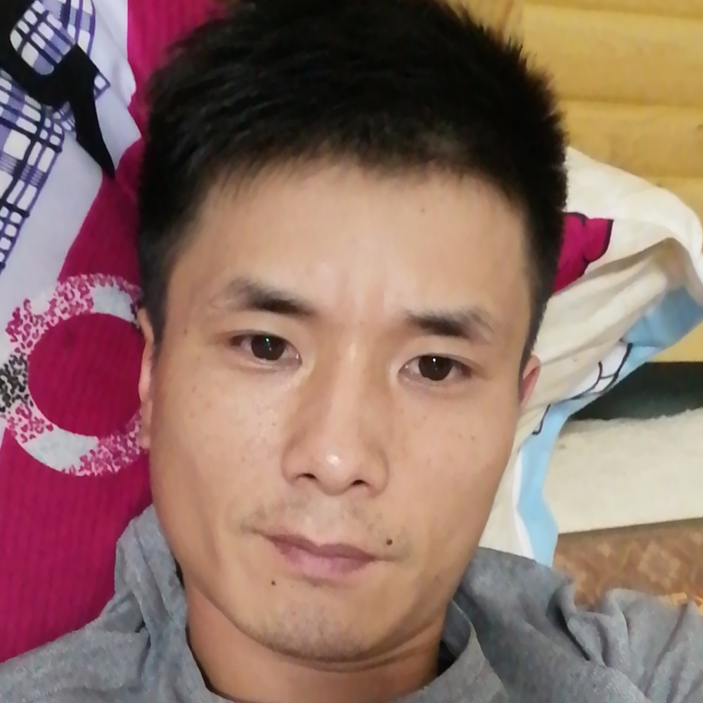 赵其虎的照片