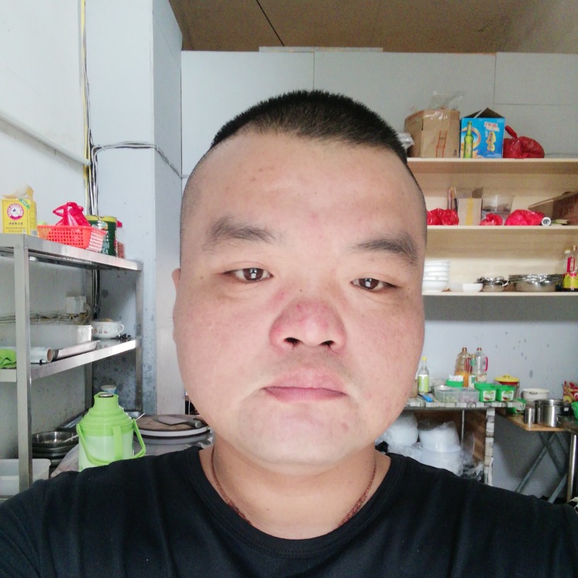 体贴摩托的照片