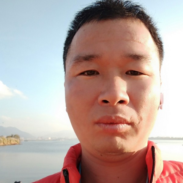 我鹏丽红的照片