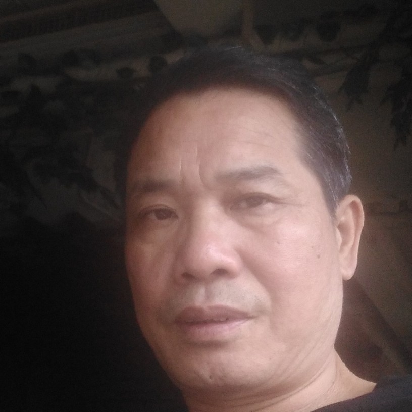 无聊泪了白云的照片