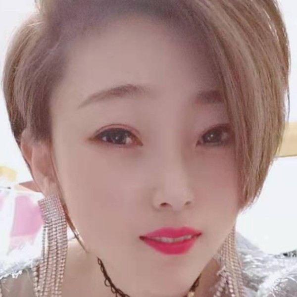 金毛愿坚定的照片