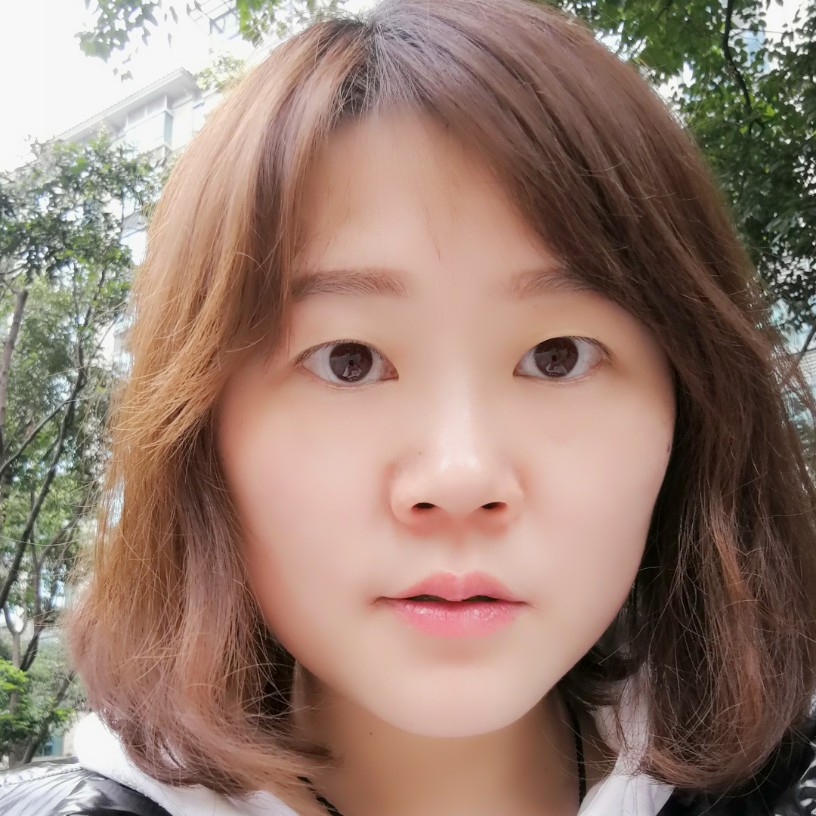 酷酷的草莓的照片