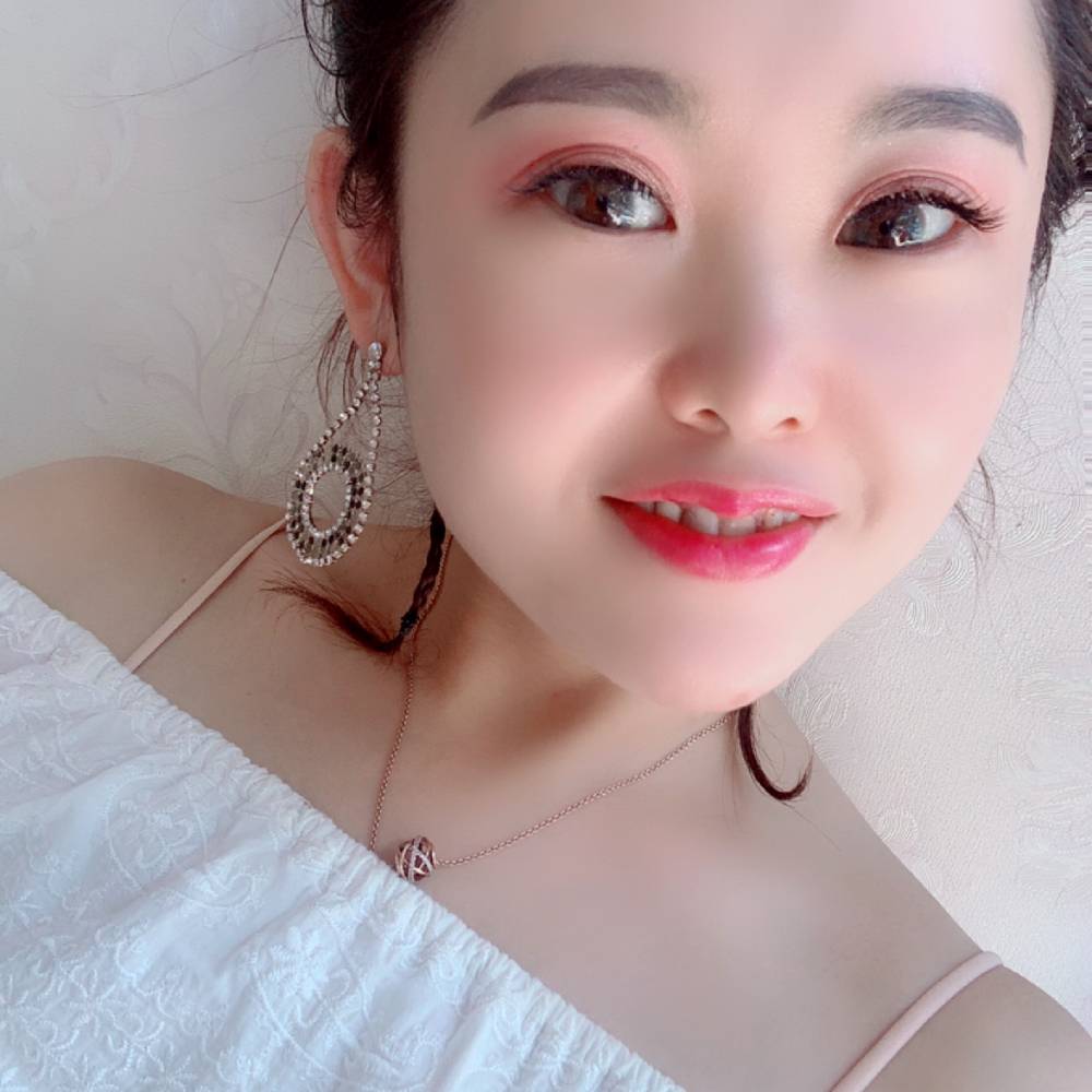 徐乔夕的照片