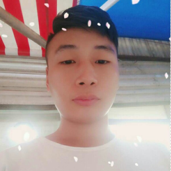 明天会更好么的照片