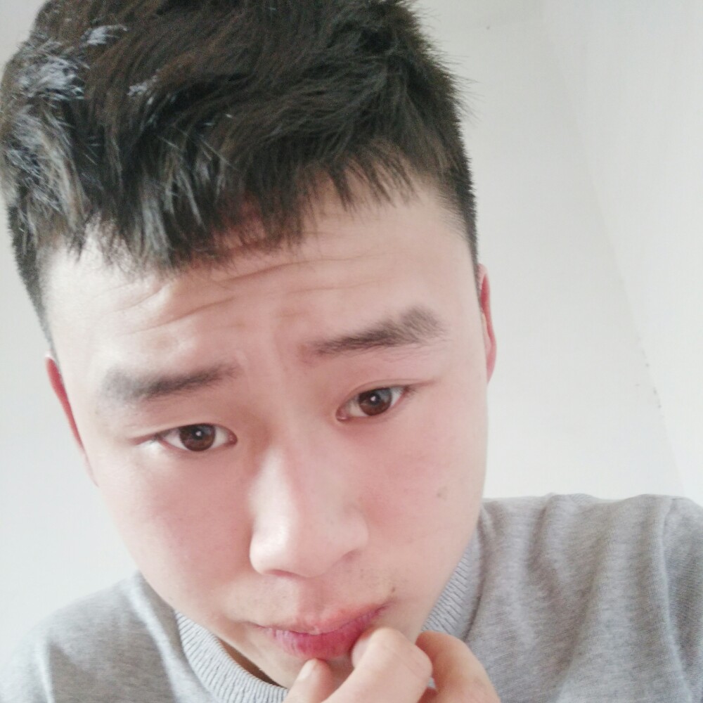 卿宇的照片