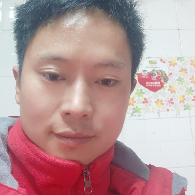 单纯熊猫需要抱抱的照片
