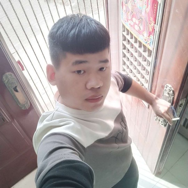 末小疯的照片