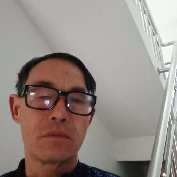 秋颜与优雅解托的照片